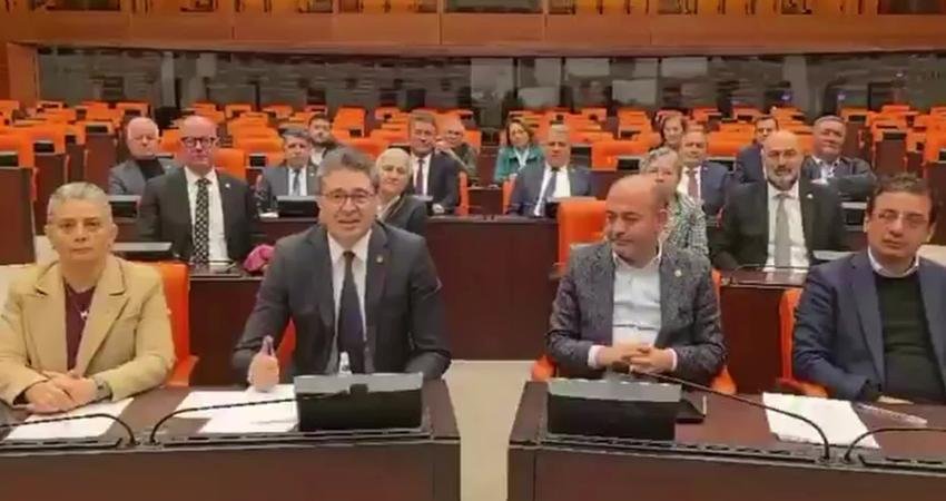 CHP Genel Başkan Yardımcısı Özgür Karabat, emekliler için TBMM Genel