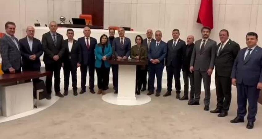 CHP İstanbul Milletvekili Suat Özçağdaş, CHP milletvekillerinin asgari ücretin 39