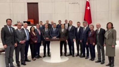 CHP Genel Başkan Yardımcısı Burhanettin Bulut, partisinin TBMM Genel Kurulu'nda