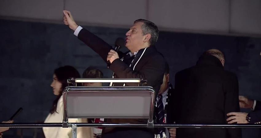 CHP Genel Başkanı Özgür Özel, Cumhurbaşkanı Recep Tayyip Erdoğan'a İstanbul