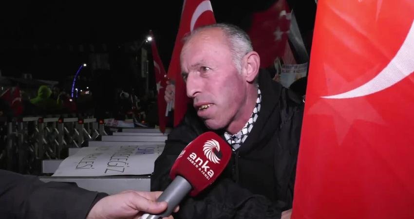 CHP'nin İstanbul Beykoz'da düzenlediği "Millet İradesine Sahip Çıkıyor" mitingine katılan