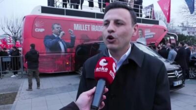 CHP İstanbul İl Başkanı Özgür Çelik, "Adalet diyenler, demokrasi diyenler,