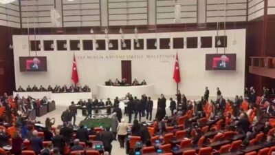 TBMM Genel Kurulu'nda en düşük emekli aylığının artırılmasını da içeren