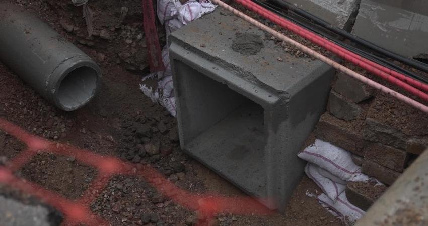 İzmir Büyükşehir Belediyesi, Çiğli Balatçık Mahallesi’nde şiddetli yağışlar nedeniyle yaşanan