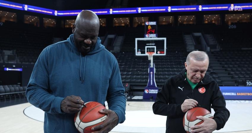 Cumhurbaşkanı Recep Tayyip Erdoğan, NBA oyuncusu Shaquille O'Neal ile buluştu.