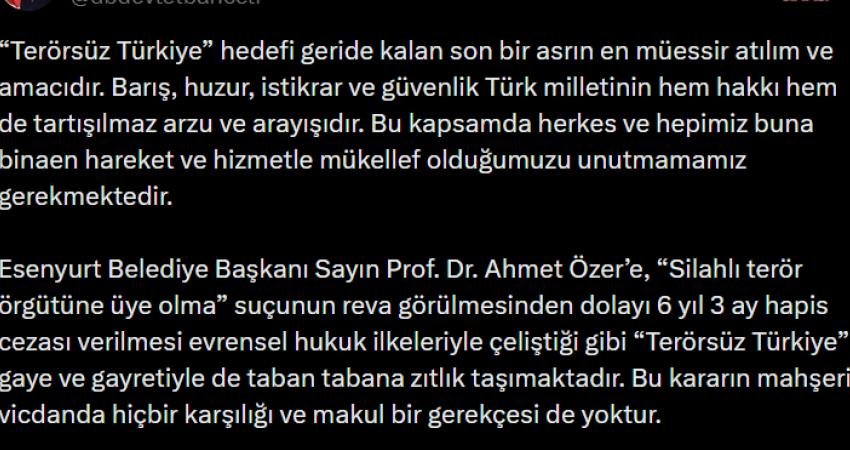 MHP Genel Başkanı Devlet Bahçeli, Esenyurt Belediye Başkanı Ahmet Özer'e, "Silahlı
