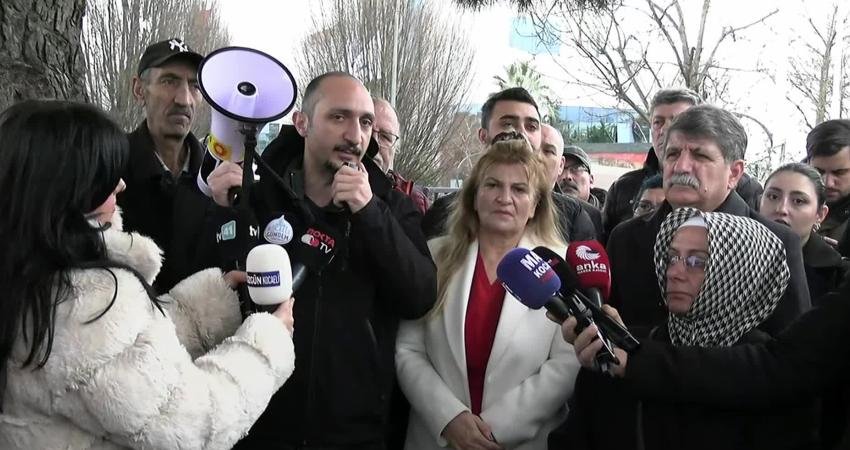 Dilovası’nda yakınlarını kaybeden aileler: Soruşturma genişletilmeli, görevlerini yapmayan belediye görevlileri de yargılanmalı Dilovası’nda dolum atölyesinde çıkan ve 3’ü çocuk, 7 işçinin yaşamını