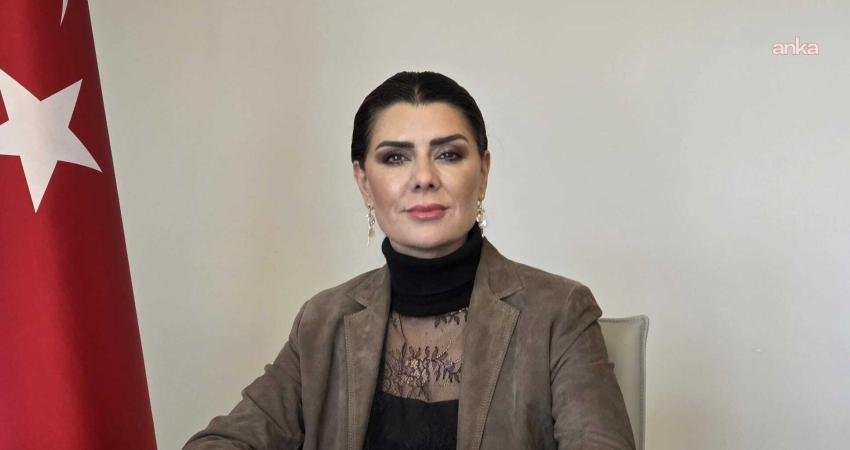 Dişhek-Sen Genel Başkanı Banu Yıldırım: Diş hekimleri teşvik ek ödemeleri konusunda büyük bir adaletsizlikle karşı karşıya bırakıldı Diş Hekimliği Sendikası (Dişhek-Sen) Genel Başkanı Banu Yıldırım, devlet hastanelerinde