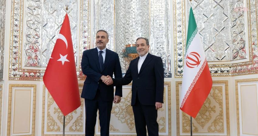Dışişleri Bakanı Fidan, İranlı mevkidaşı Arakçi ile görüştü Dışişleri Bakanı Hakan Fidan, İran Dışişleri Bakanı Abbas Arakçi ile