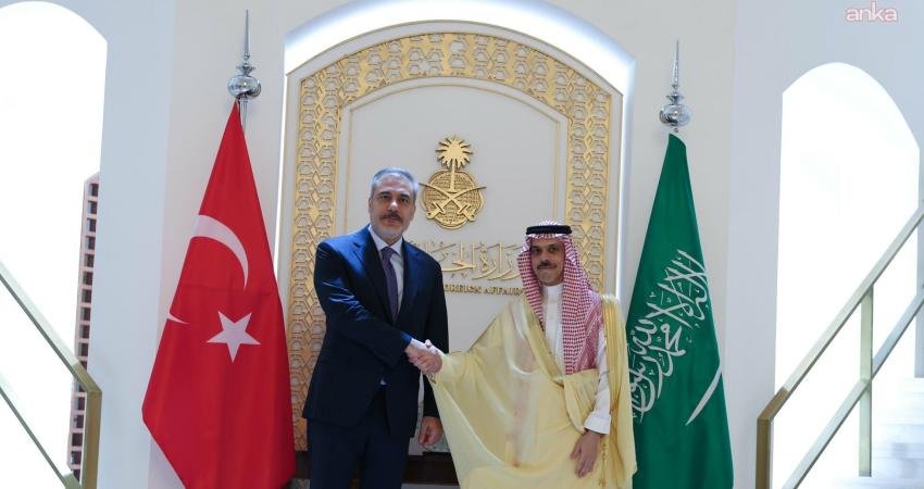 Dışişleri Bakanı Hakan Fidan, Suudi Arabistan Dışişleri Bakanı Faysal bin