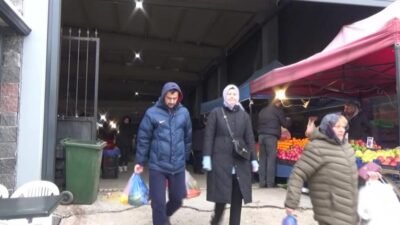 Edirne’de yeni yıldan önce Bulgarların rağbet gösterdiği Cumartesi Pazarı, bu