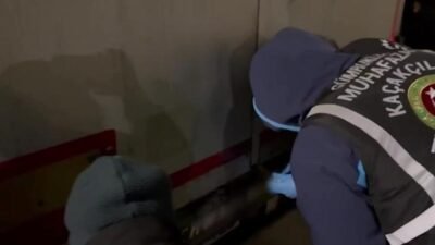 İçişleri Bakanı Ali Yerlikaya, Edirne’de düzenlenen uyuşturucu operasyonunda 220,7 kilogram