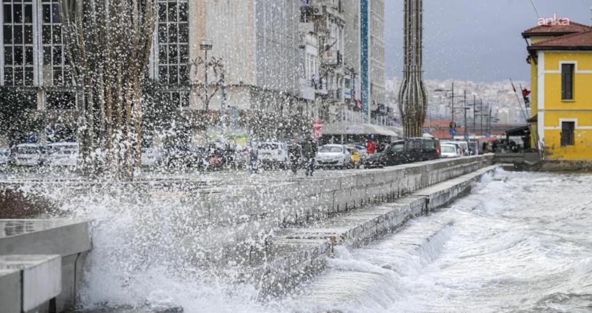 Ege Denizinde fırtına uyarısı Meteoroloji Genel Müdürlüğü, yarın Ege Denizi’nde fırtına uyarısı yaptı. Fırtına