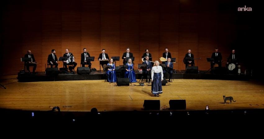 Bursa Büyükşehir Belediyesi tarafından düzenlenen "Ege’nin İki Yakası" konseri, Ege’nin