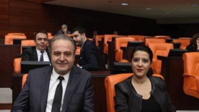 EMEP İstanbul Milletvekili İskender Bayhan ile Gaziantep Milletvekili Sevda Karaca,