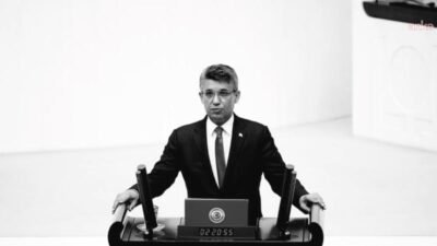 Eski AK Parti Uşak Milletvekili Mehmet Altay, tedavi gördüğü hastanede