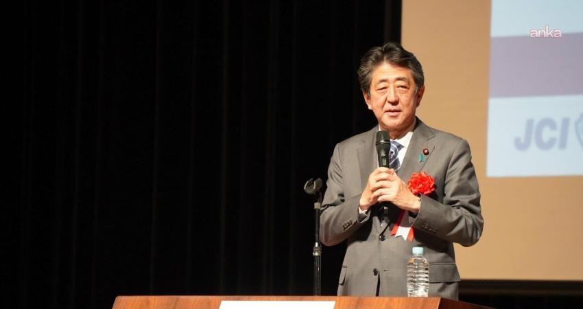 Eski Japonya Başbakanı Abe’nin katili müebbet hapis cezasına çarptırıldı Eski Japonya Başbakan Şinzo Abe'nin 2022 yılında silahlı saldırı sonucu