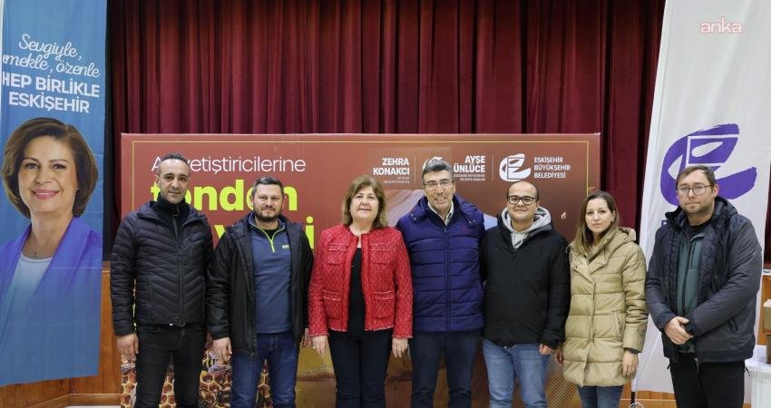 Eskişehir Büyükşehir Belediyesi (EBB), kırsal kalkınmayı desteklemek amacıyla üreticilere yönelik