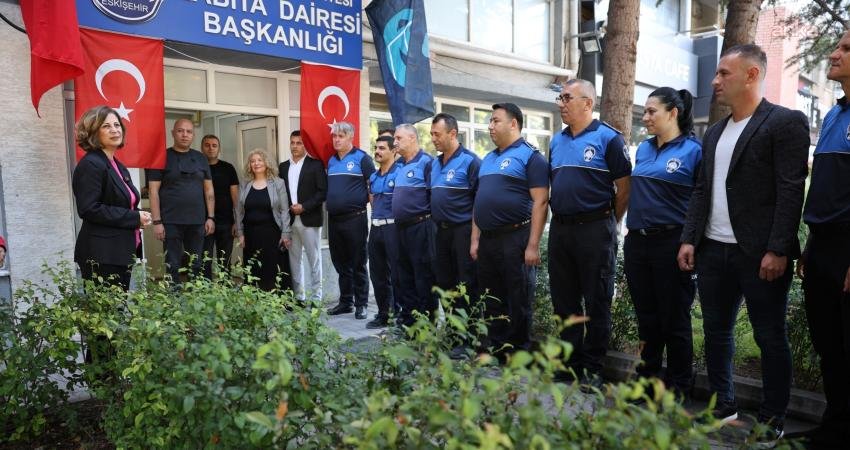 Eskişehir Zabıtası’ndan 7/24 denetim: 2025’te 14 milyon TL’yi aşan ceza uygulandı Eskişehir Büyükşehir Belediyesi (EBB) Zabıta Dairesi Başkanlığı, 2025 yılı boyunca