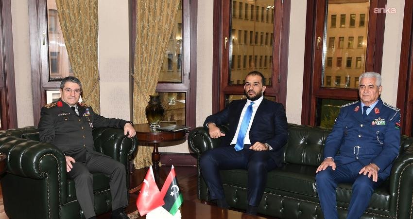 Genelkurmay Başkanı Orgeneral Selçuk Bayraktaroğlu, Libya Savunma Bakan Vekili Tümgeneral