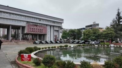 Valiler Kararnamesi ile Ağrı Valiliği'nden Giresun Valiliği'ne atanan Vali Mustafa