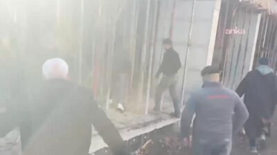 DEM Parti’nin Mardin’in Nusaybin ilçesinde düzenlediği grup toplantısı sırasında, Suriye’nin