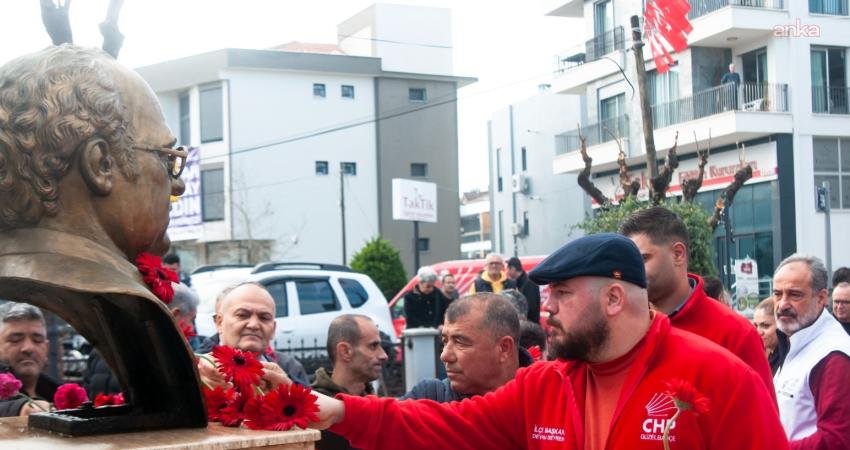 Gazeteci Yazar Uğur Mumcu, katledilişinin 33. yılında İzmir Güzelbahçe’de Uğur Mumcu