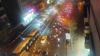 İran’da kötüleşen ekonomik koşullar nedeniyle başlayan yönetim karşıtı protestolar 17’nci gününe girerken, İnsan