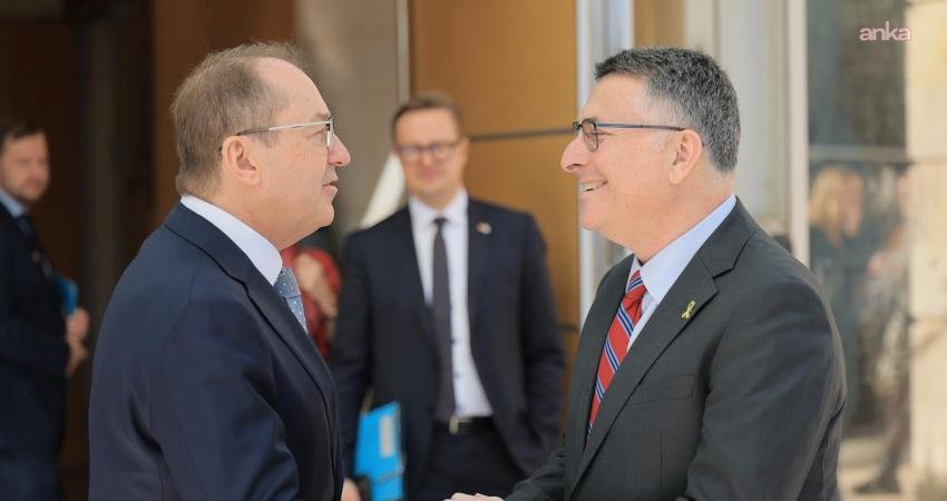 İsrail Dışişleri Bakanı Gideon Sa’ar, "İran Devrim Muhafızları’nın Avrupa Birliği