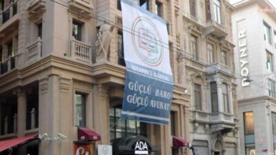 24 Ocak 1977'de Madrid’de, mesleklerini icra ettikleri için aşırı sağcı