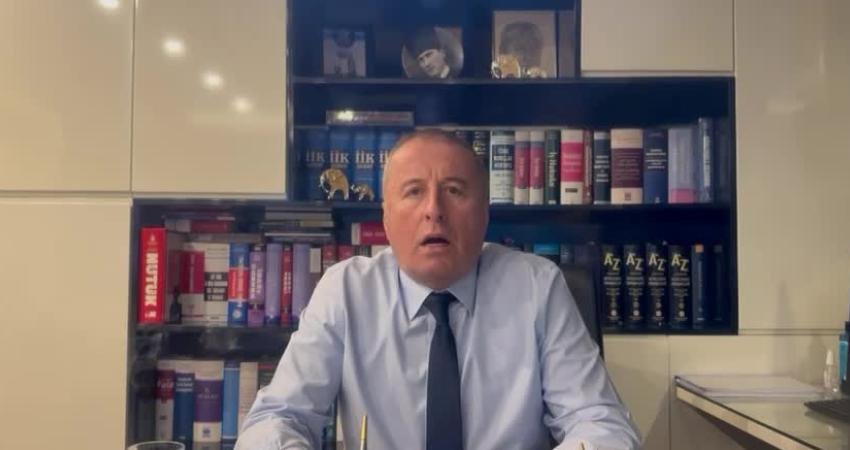 İYİ Partili Olgun: “Adana Büyükşehir, Seyhan, Ceyhan ve Adıyaman Belediye Başkanlarının Silivri’de ne işi var” İYİ Parti Genel Başkan Yardımcısı Hakan Şeref Olgun, “Kamu vicdanını