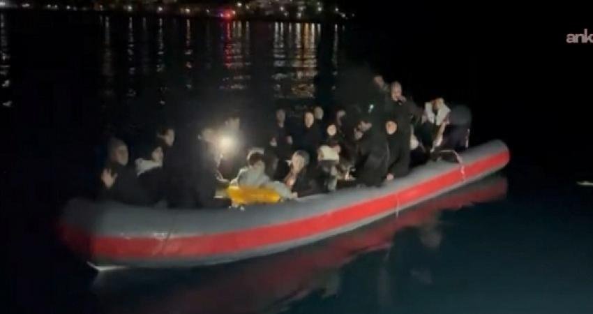 Sahil Güvenlik Komutanlığı ekipleri tarafından İzmir açıklarında gerçekleştirilen üç ayrı