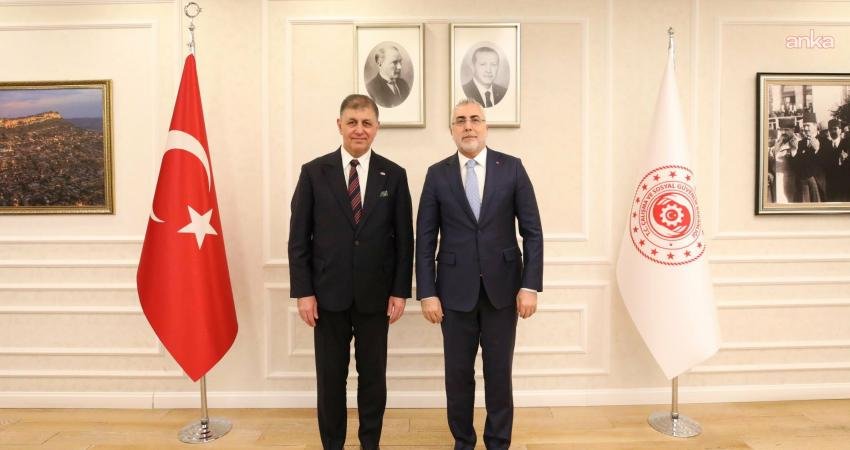 Çalışma ve Sosyal Güvenlik Bakanı Vedat Işıkhan, İzmir Büyükşehir Belediye