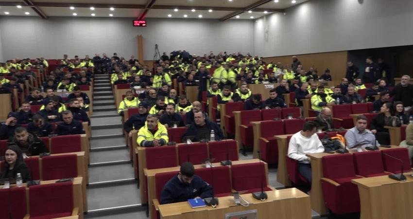 İzmir Büyükşehir Belediye Başkanı Cemil Tugay, İzmir Büyükşehir Belediyesi Çevre