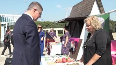 İzmir Büyükşehir Belediyesi, artan girdi maliyetleriyle mücadele eden Menderesli kadın