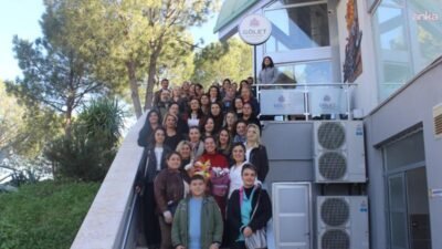 İzmir Büyükşehir Belediyesi’nin Okul Aile Birliklerine Destek Projesi kapsamında, okul