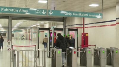 İzmir Metrosu’nda güvenliği artırmak amacıyla Fahrettin Altay İstasyonu’ndaki dört demiryolu