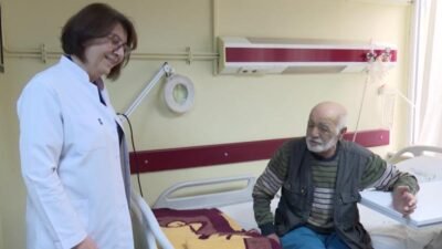 Diyabetik ayak enfeksiyonu şikâyetiyle İzmir Büyükşehir Belediyesi Eşrefpaşa Hastanesi’ne başvuran