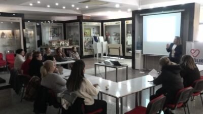 İzmir Büyükşehir Belediyesi, 30 ilçede Rahim Ağzı Kanseri Farkındalık Ayı