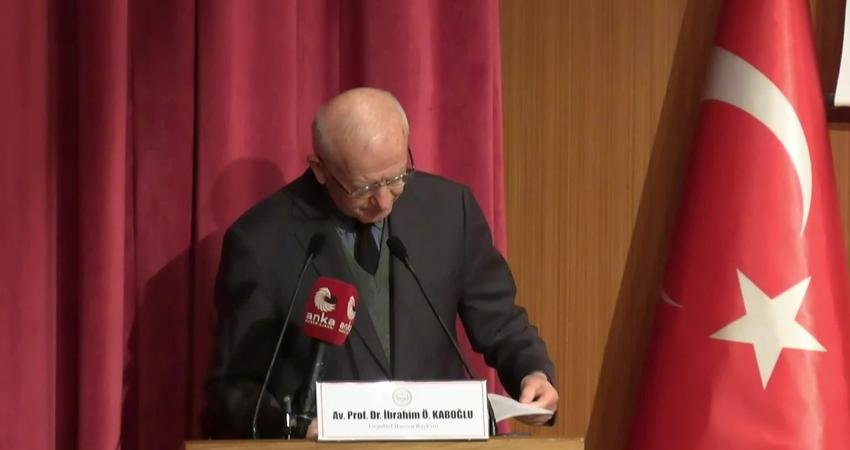 Kaboğlu: “Türkiye Afet Yönetimi Kanun Teklifini hazırladık… Erken seçim havasına girildiği için kanun teklifimiz Meclis Genel Kurulu’na getirilemedi” 6 Şubat depremlerinin üçüncü yılı nedeniyle düzenlenen "Depremin 3. Yılında