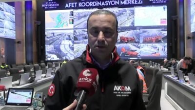 Kar yağışının aralıklarla devam ettiği İstanbul'da son duruma ilişkin İstanbul