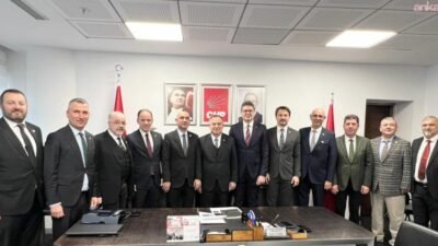 Zonguldak'ın Karadeniz Ereğli Belediye Meclisi'nin 6 üyesi CHP'ye katıldı.