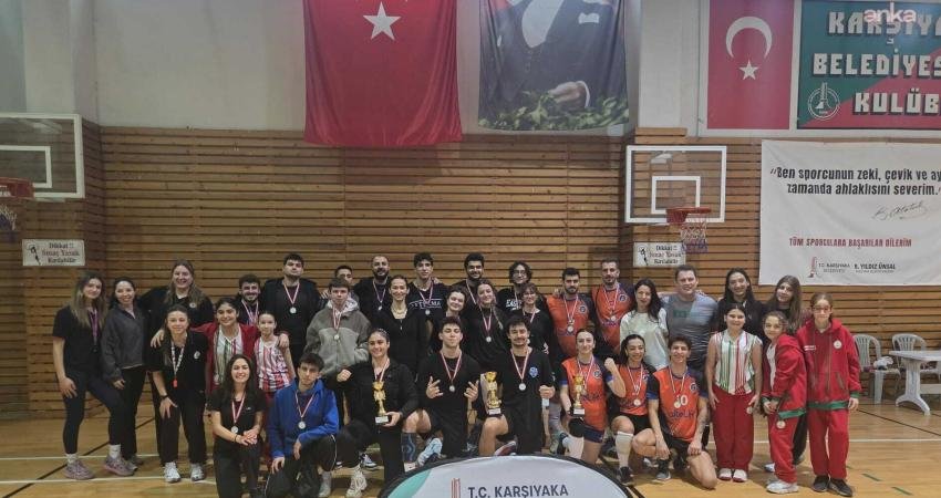 Karşıyaka Belediyesi tarafından düzenlenen voleybol turnuvası, 16 yaş ve üzeri