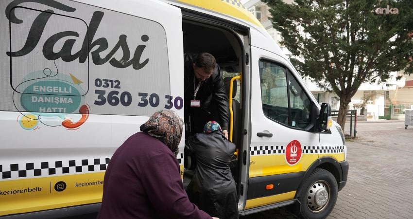 Keçiören Belediyesi tarafından hayata geçirilen Engelsiz Taksi uygulaması, engelli bireylerin