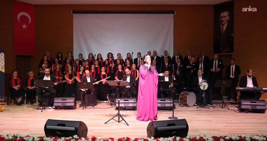 Keçiören Belediyesi Konservatuvarı Türk Halk Müziği Korosu tarafından düzenlenen "Gönülden