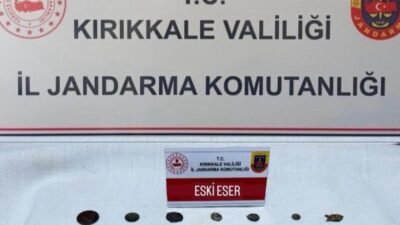 Kırıkkale’de durdurulan bir araçta yapılan kontrolde 38 adet sikke, 4