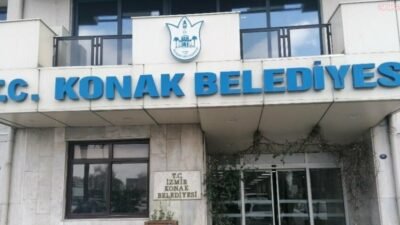 Konak Belediye Başkanı Nilüfer Çınarlı Mutlu, AK Parti Konak İlçe Başkanı