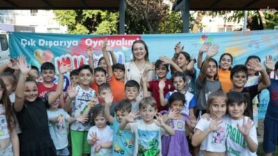 Konak Belediyesi, karne alan çocukların tatillerini eğlenceli ve verimli geçirmesi