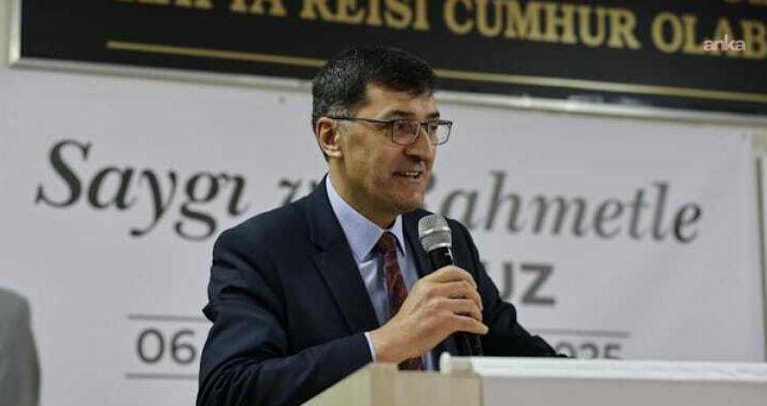 Kütahya Belediye Başkanı Kahveci, esnafın seçim heyecanına ortak oldu Kütahya Belediye Başkanı Eyüp Kahveci, Kütahya Berberler, Kuaförler ve Güzellik