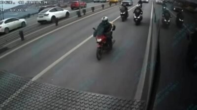 İstanbul’da cumartesi günü etkisini artıran şiddetli lodos, kent genelinde yaşamı